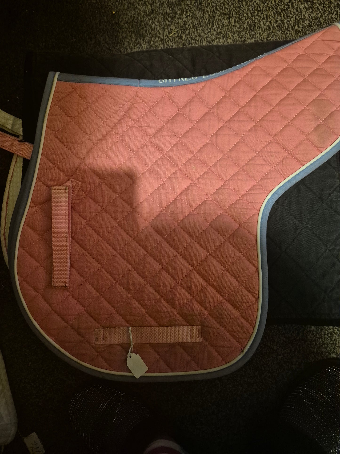 Secondhand Shires Cob Pink Numnah (56)