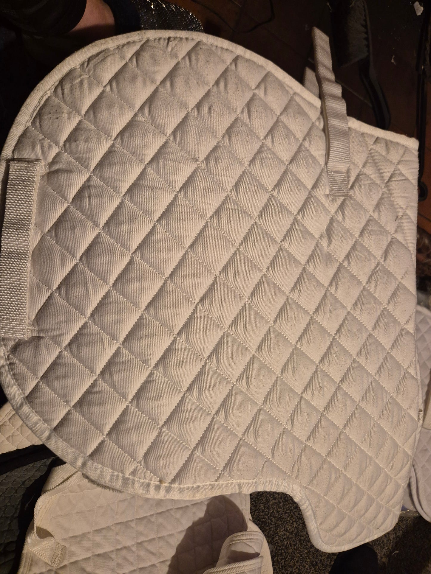 Secondhand Roma Cob White Numnah (36)