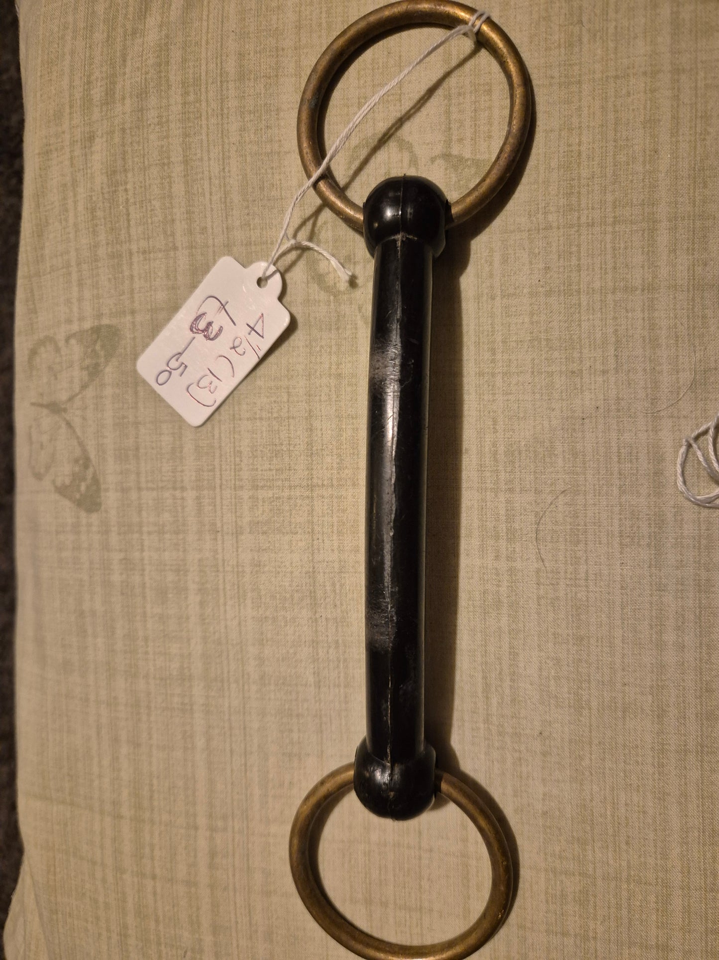 4.5inch Secondhand Hard Rubber Snaffle..Gold rings (13)