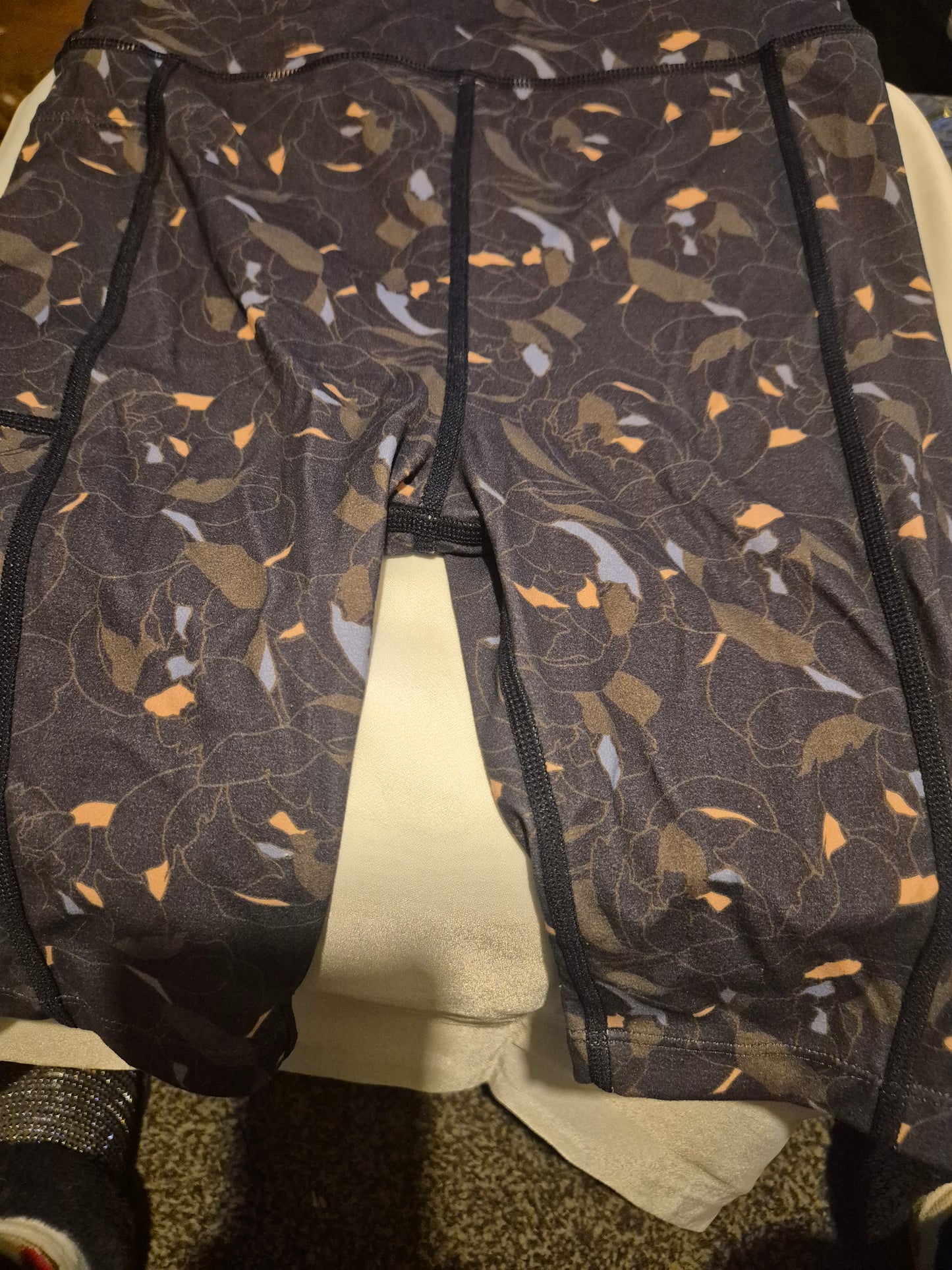 New Shires Aubrion age 9-10 Cycling Shorts (12)