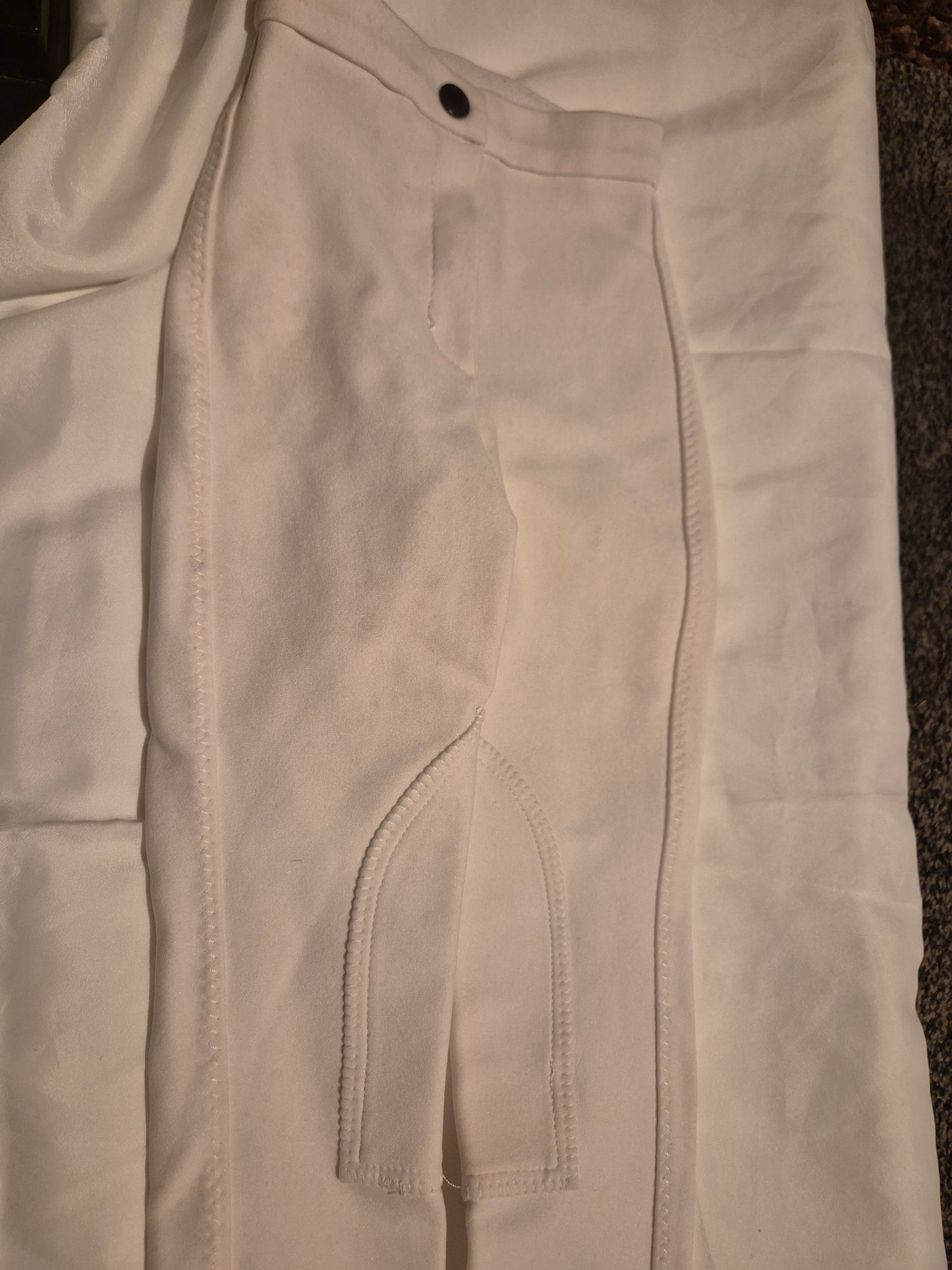 New White 18" White Jodhpurs (4)