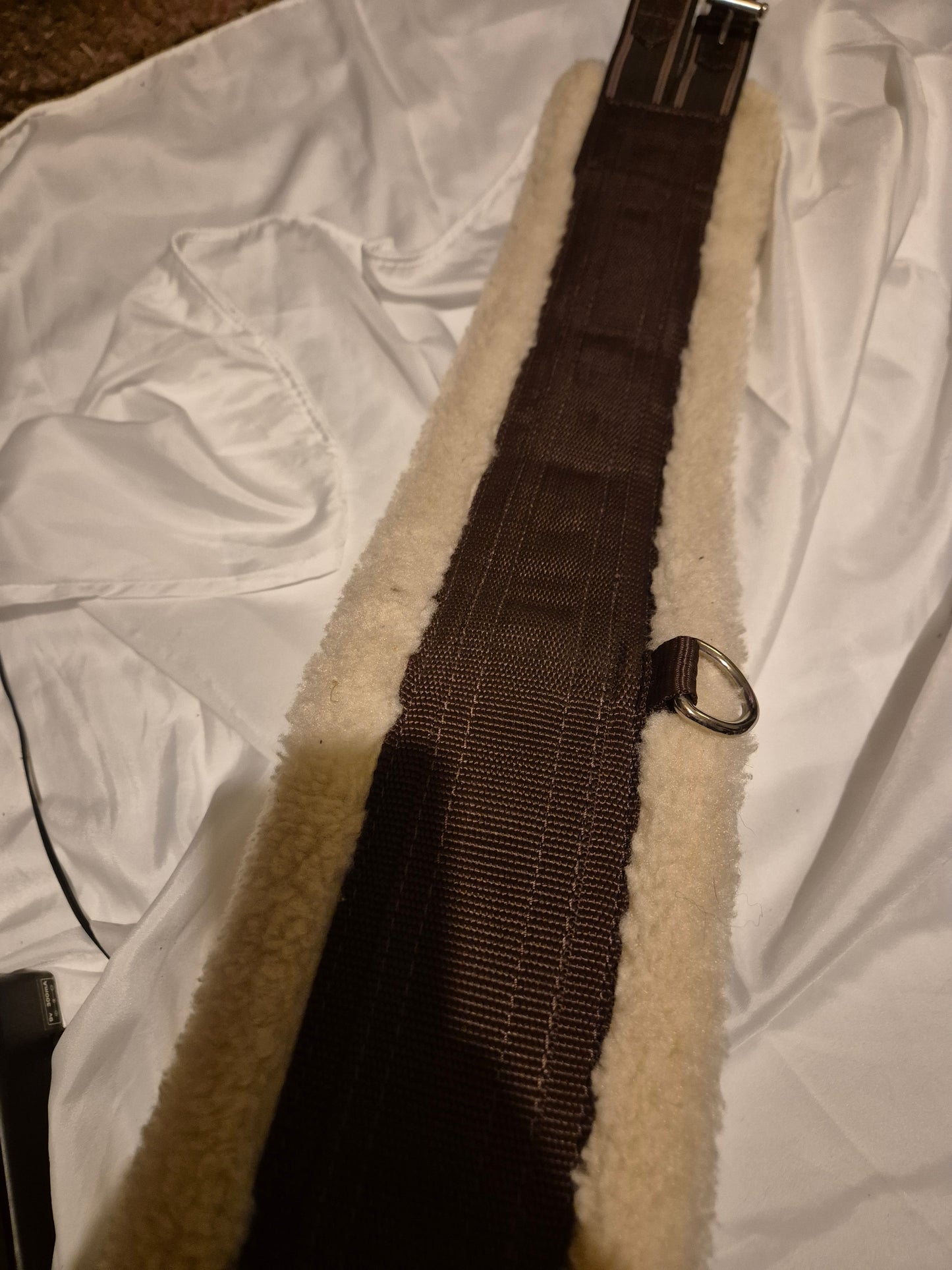 New Shires 46" Brown Fleece lined Girth (18)