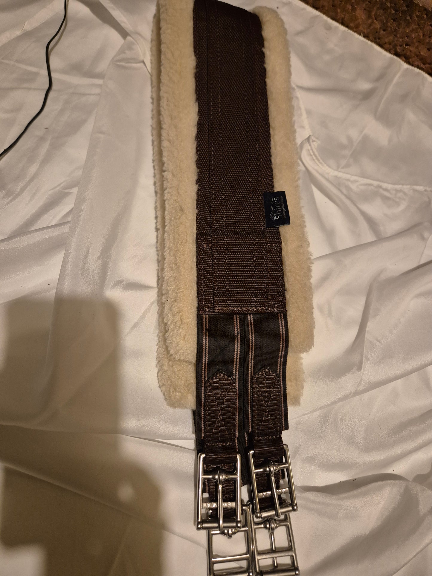New Shires 46" Brown Fleece lined Girth (18)