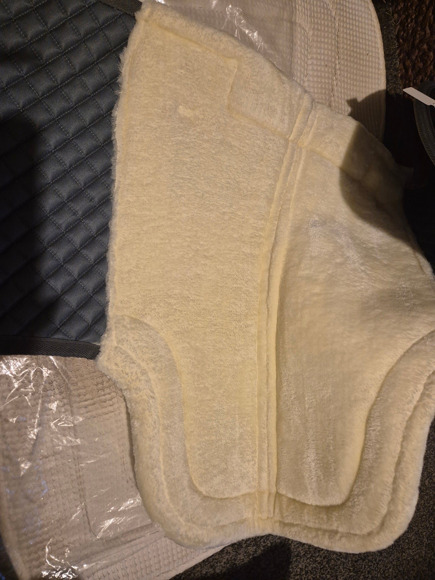 New Gorgeous Full Grey and Fur Numnah (61)