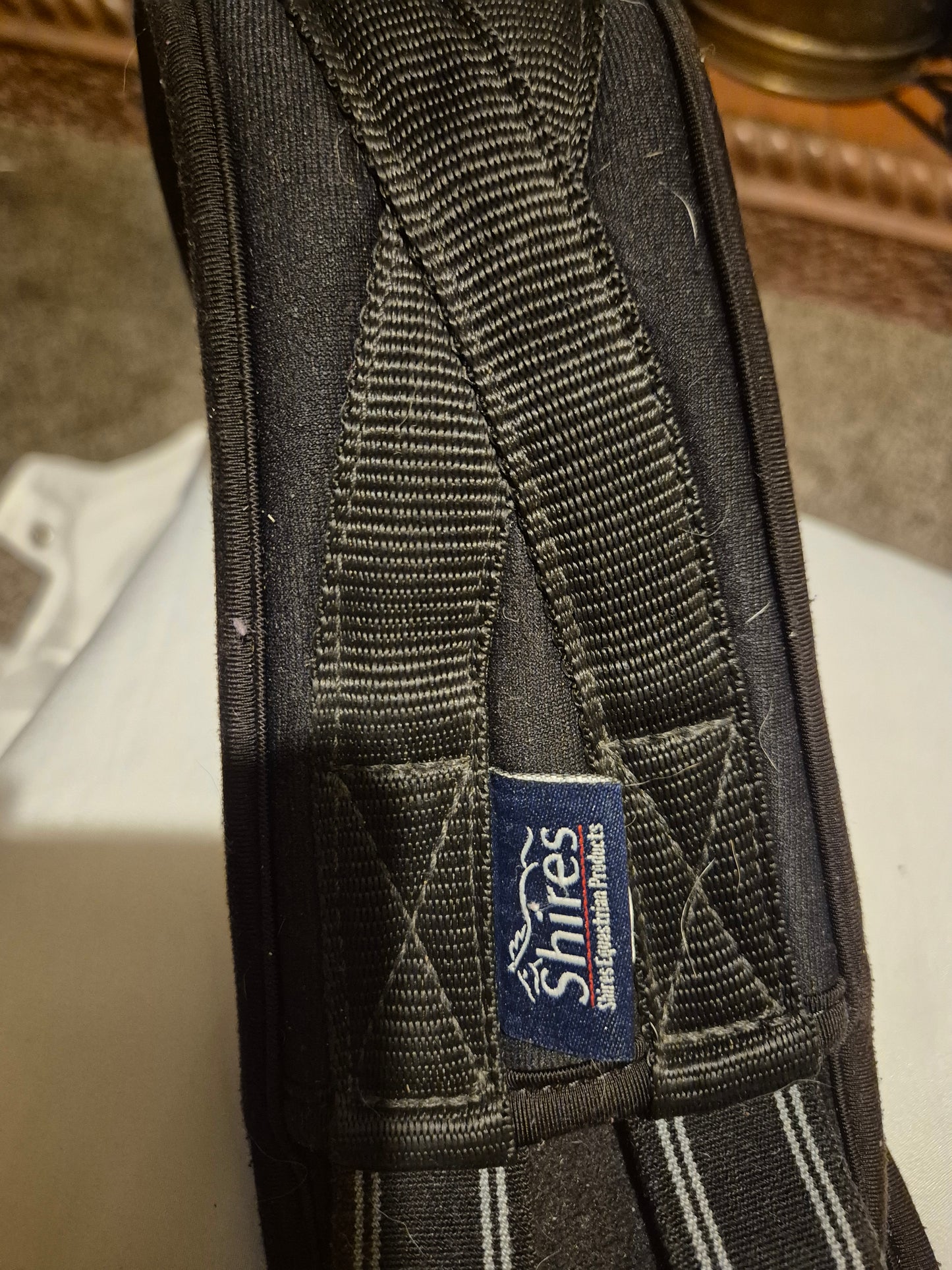 Secondhand Shires 32" Really soft Black Comfort Girth (75)