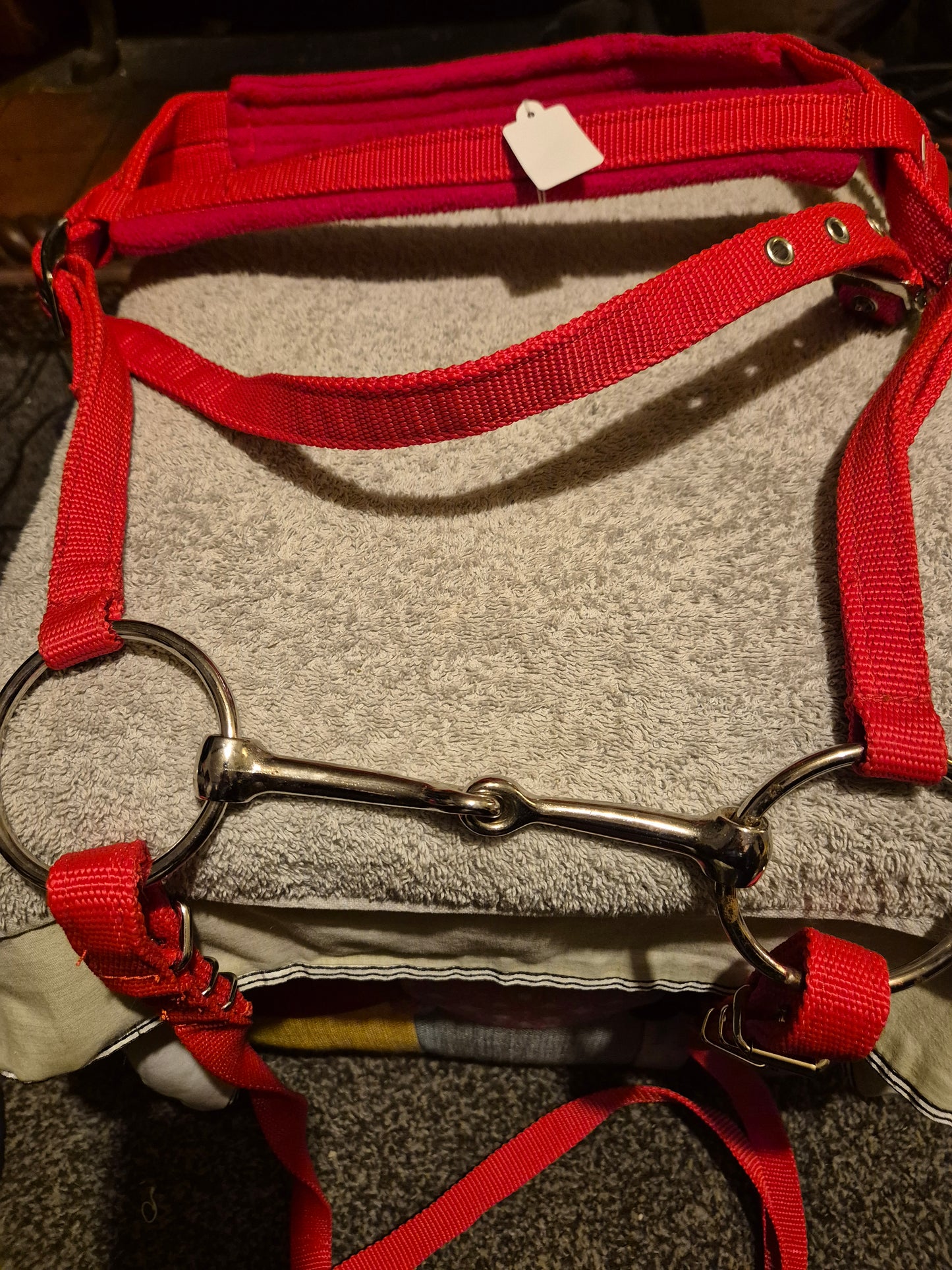 Full Red Nylon Bridle complete with sewn in bit and reins (1)