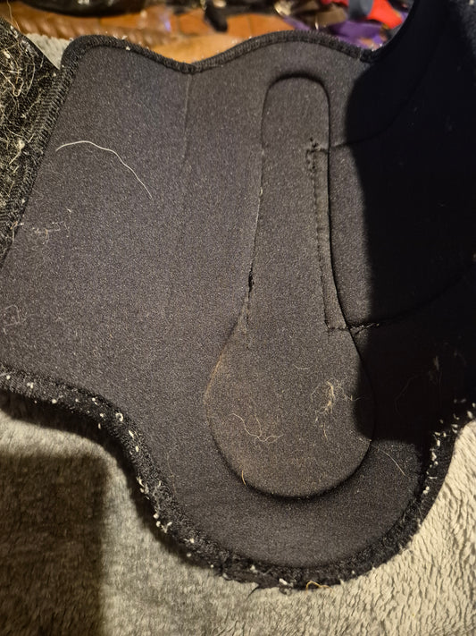 Secondhand Cob Hy Impact Pink & Black Brushing Boots (17)