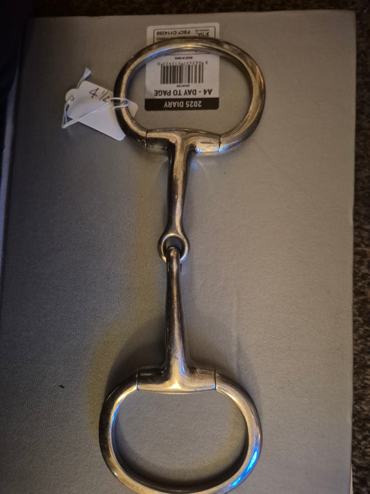 4.25inch Snaffle (larger rings)(4)