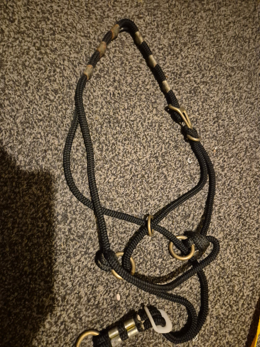 Black Halter (17)