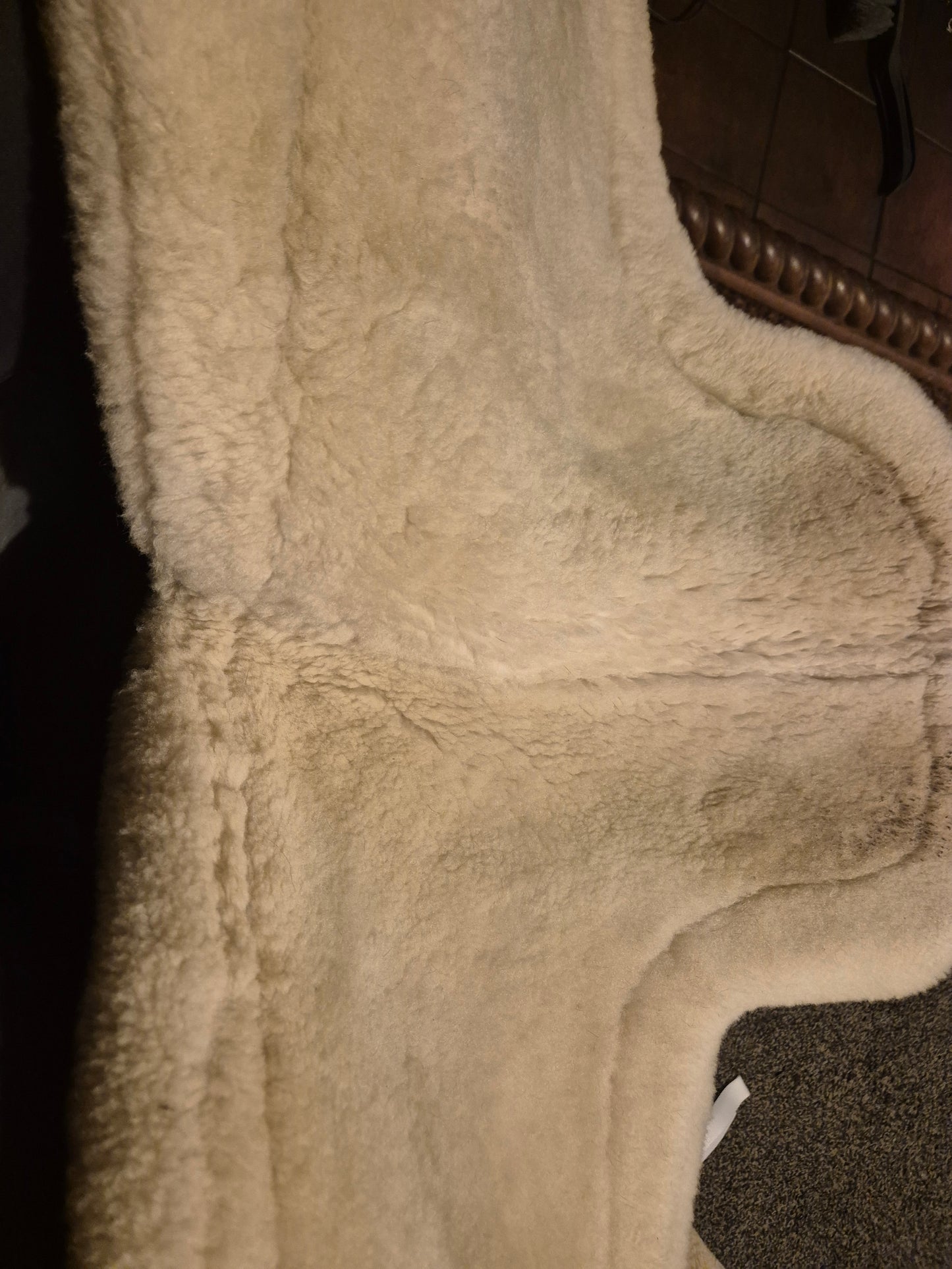Secondhand Morpheus British Lambskin Cob Numnah (32)