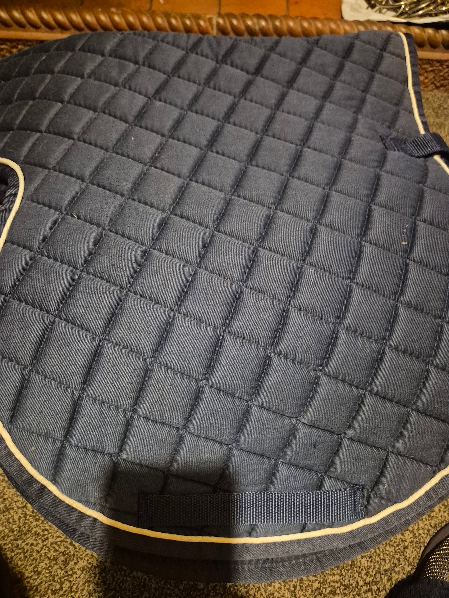 Secondhand Full Roma Navy Numnah with white piping (44)