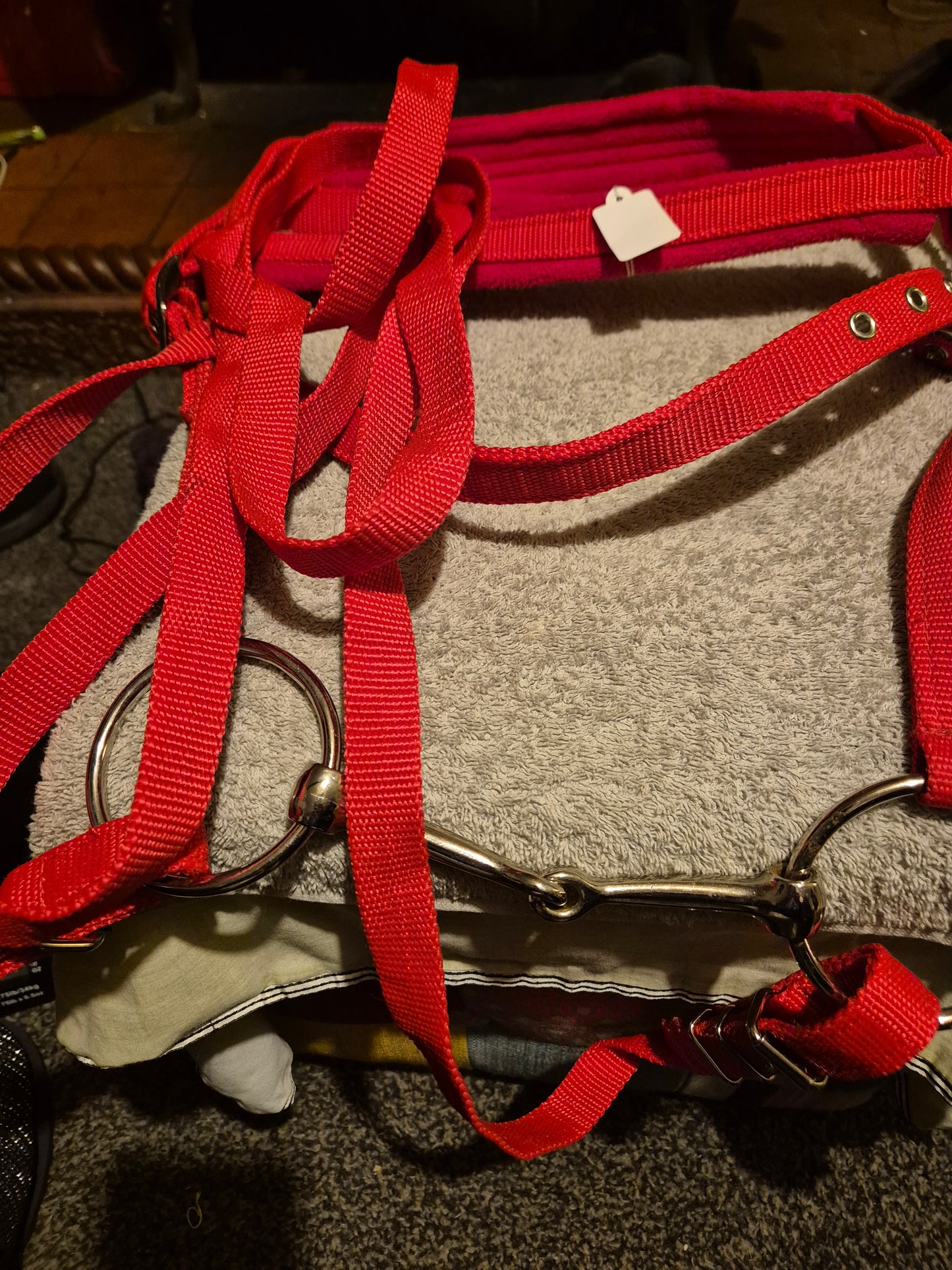 Full Red Nylon Bridle complete with sewn in bit and reins (1)
