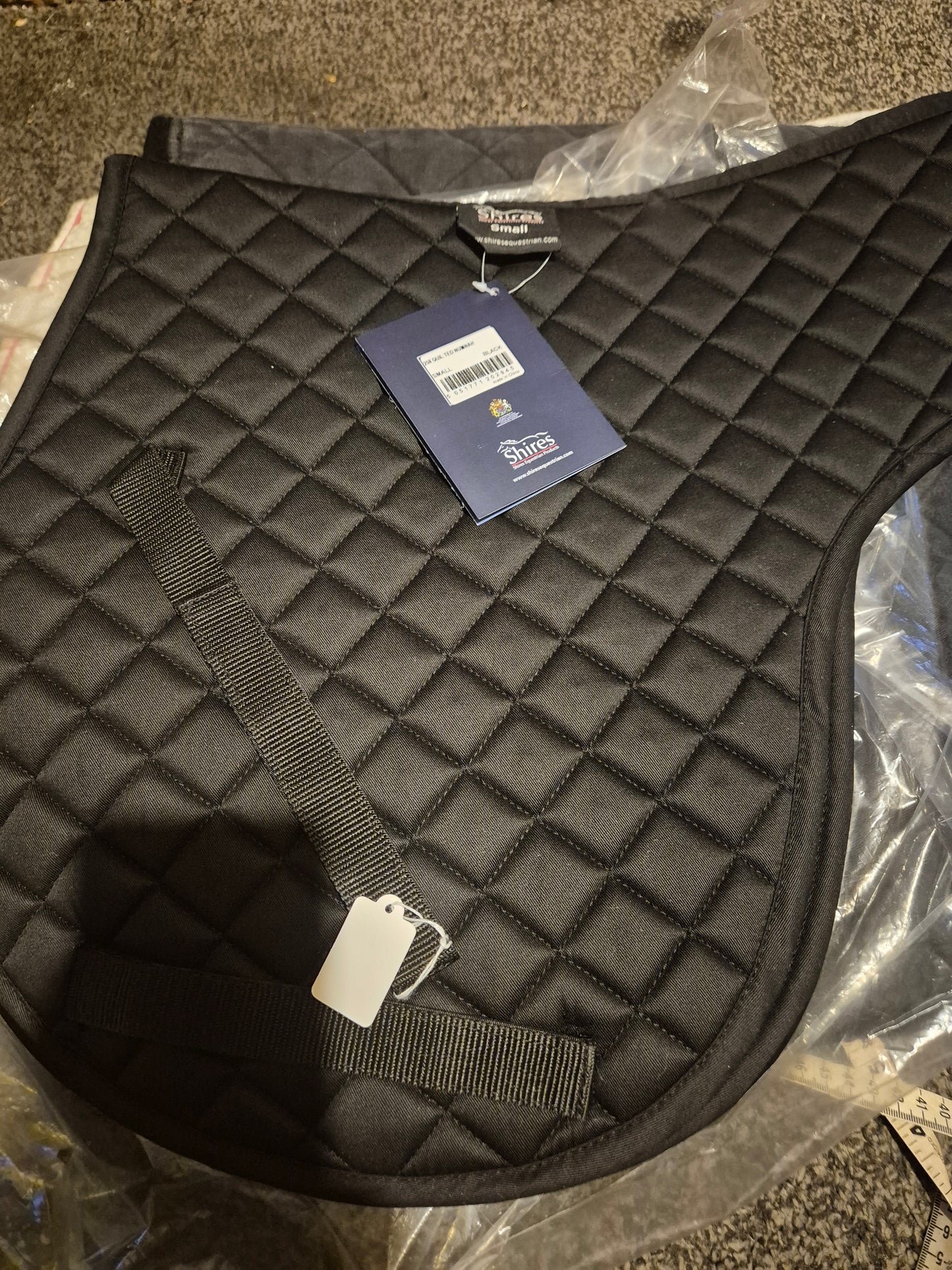 NEW Shires Small quilted Numnah (54)