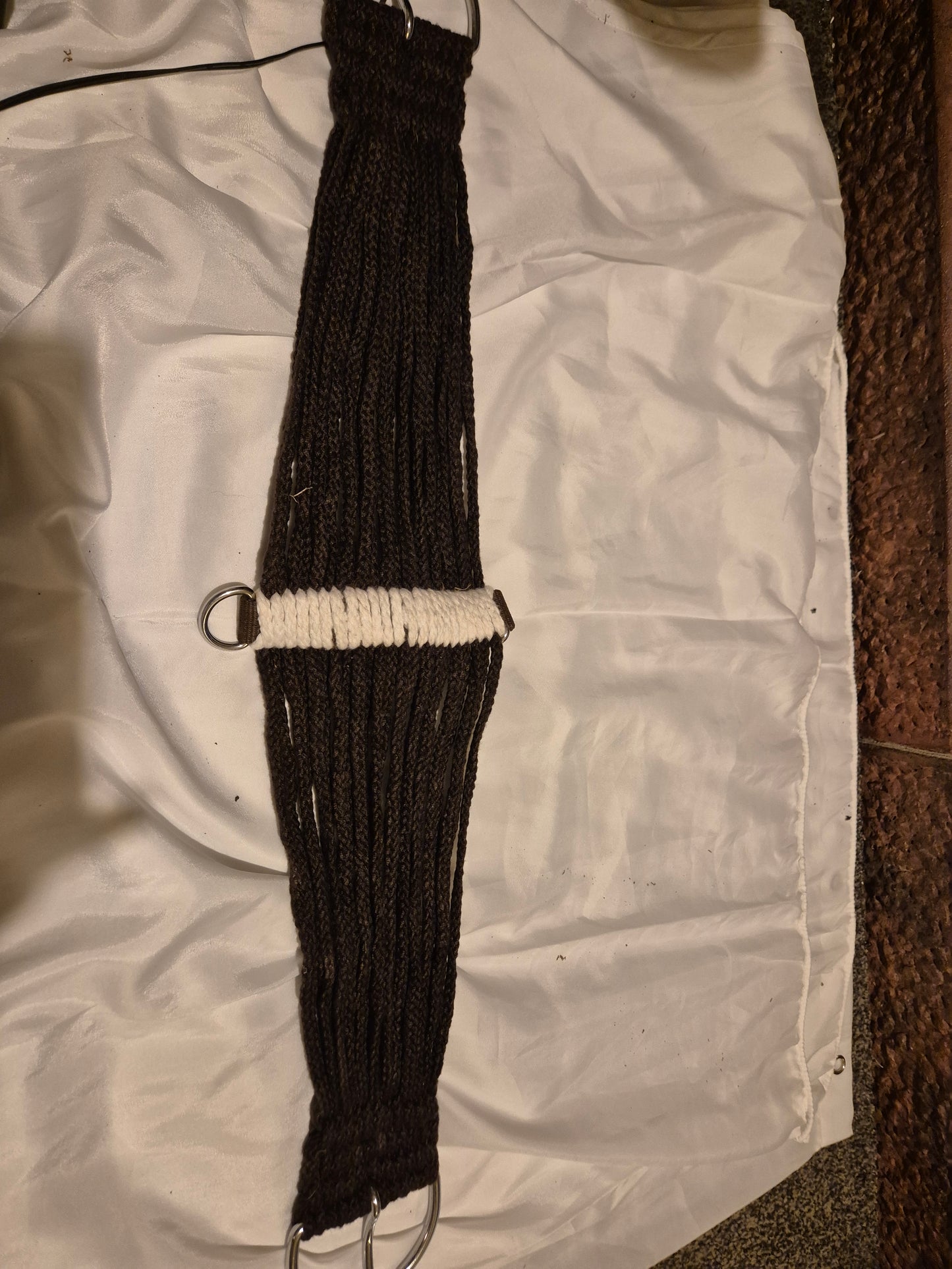 New 30" Brown & White Western Girth (11)