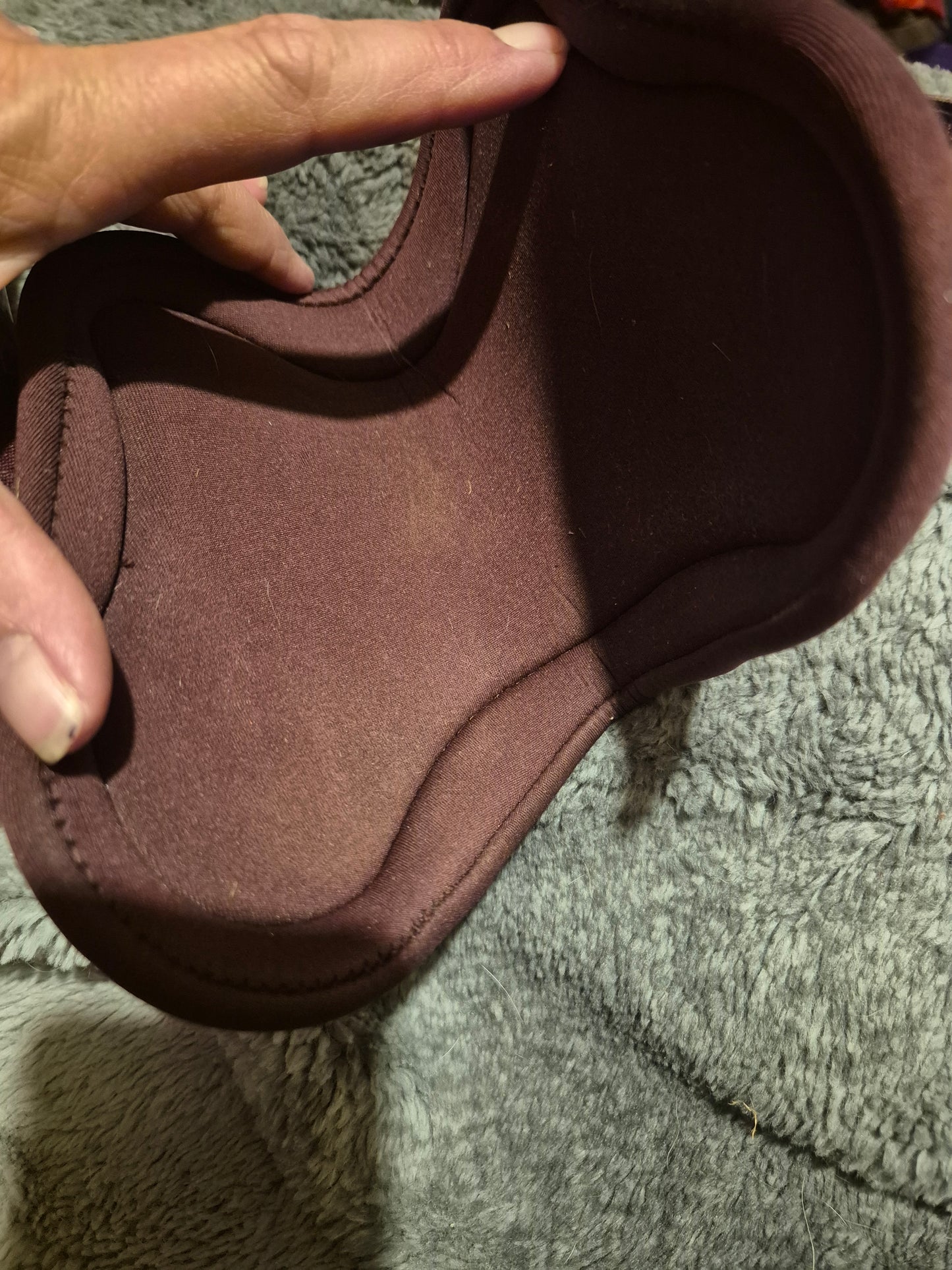 Secondhand Burgundy Diamonte Full size Fetlock Boots (12)