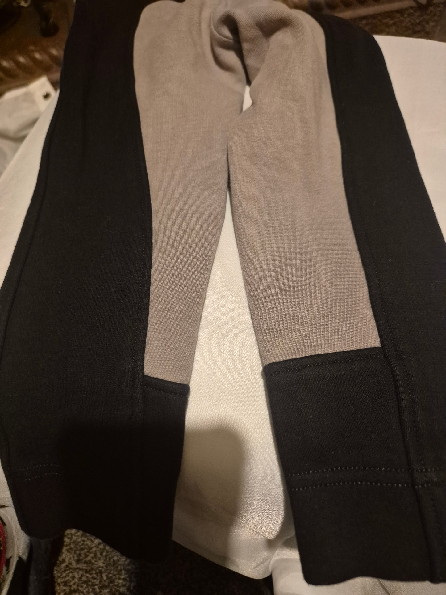 New Wessex Age 2-3 Black & Grey Jodhpurs (9)