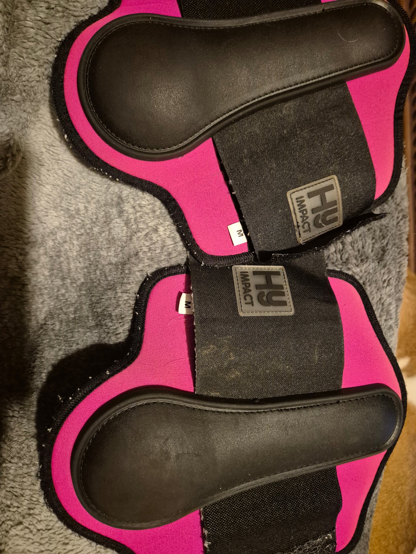 Secondhand Cob Hy Impact Pink & Black Brushing Boots (17)