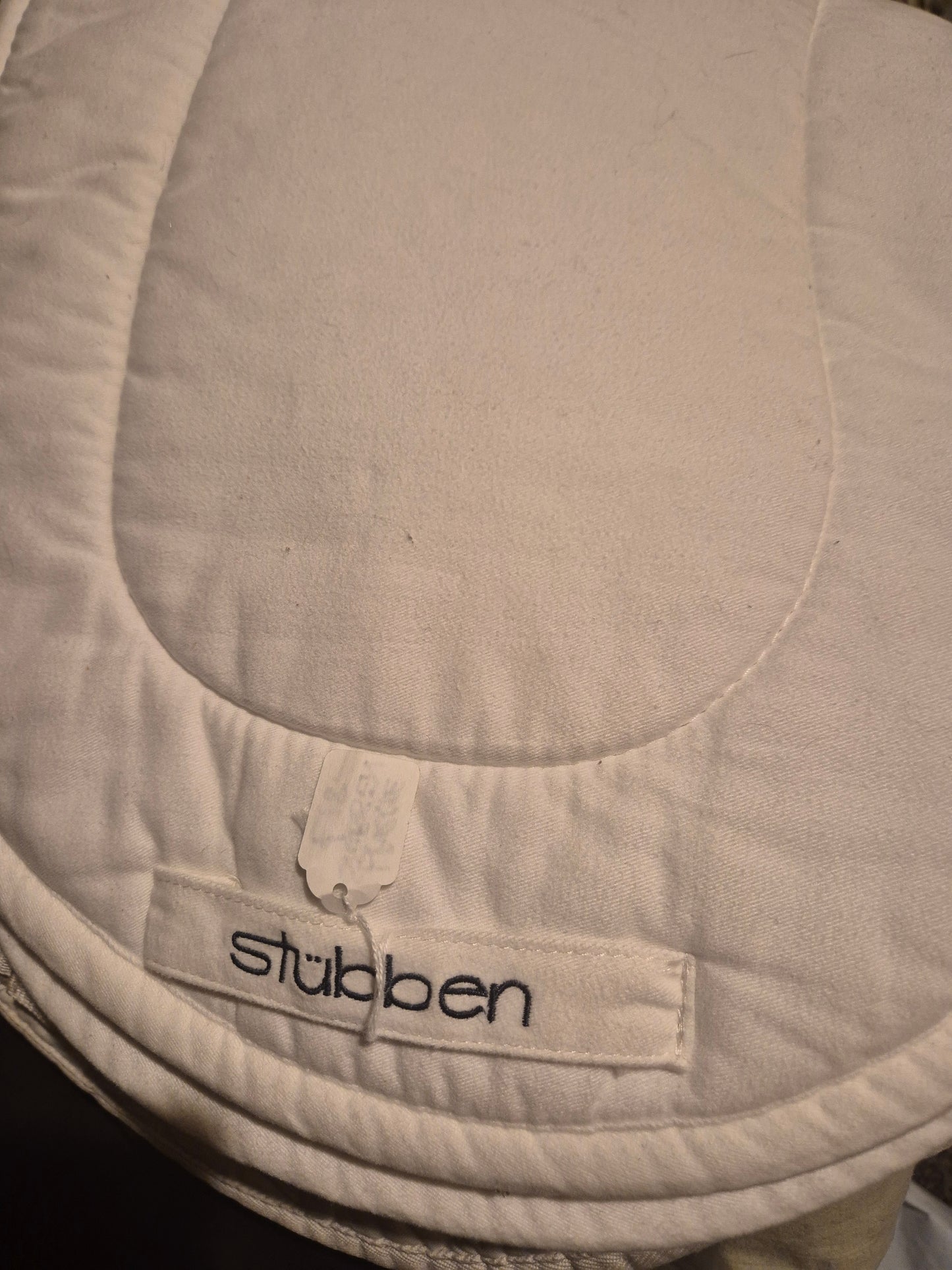 Stubben Full White Dressage Numnah (49)