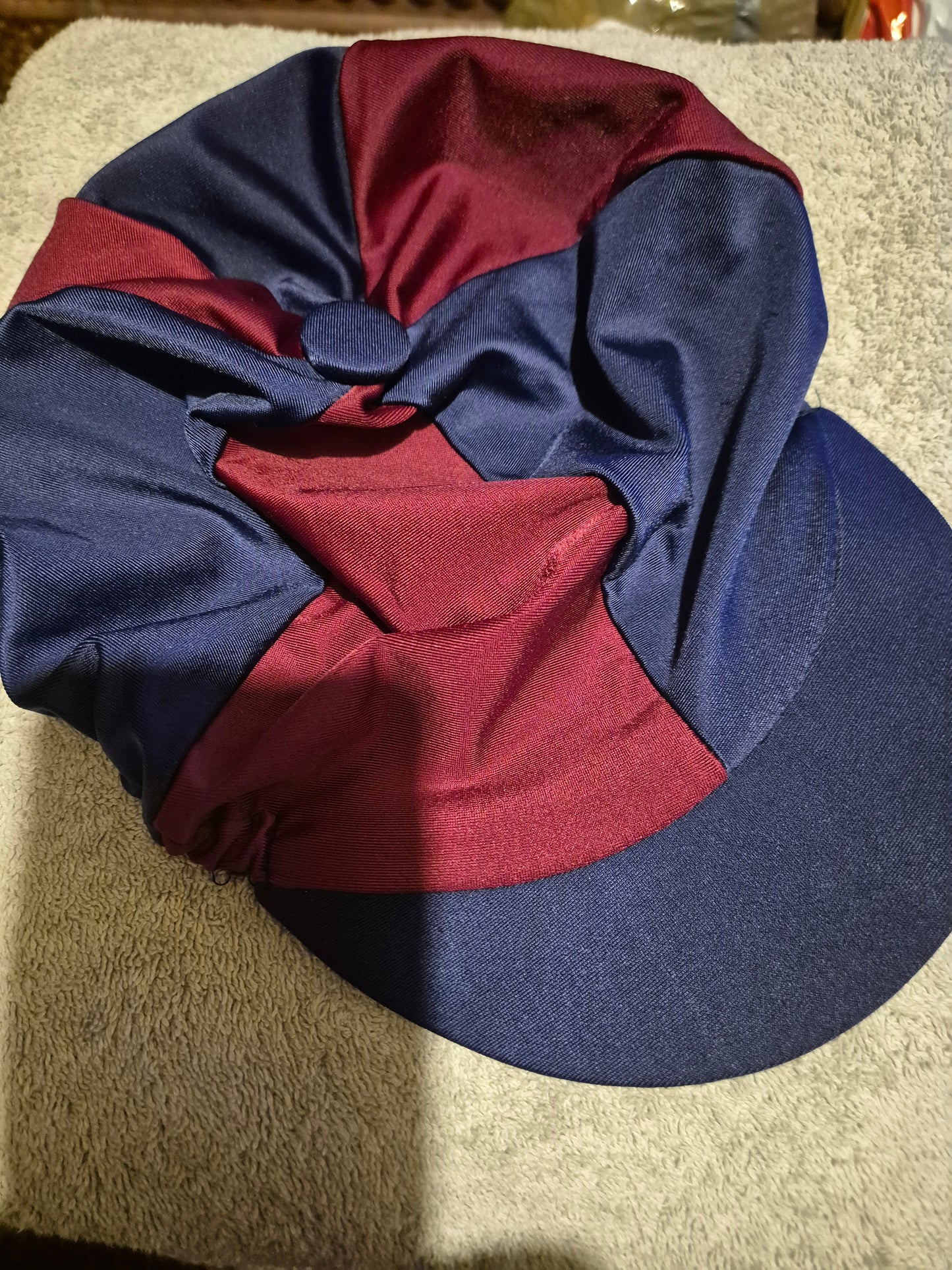 New Shires Navy & Burgundy Hat Cover (52)