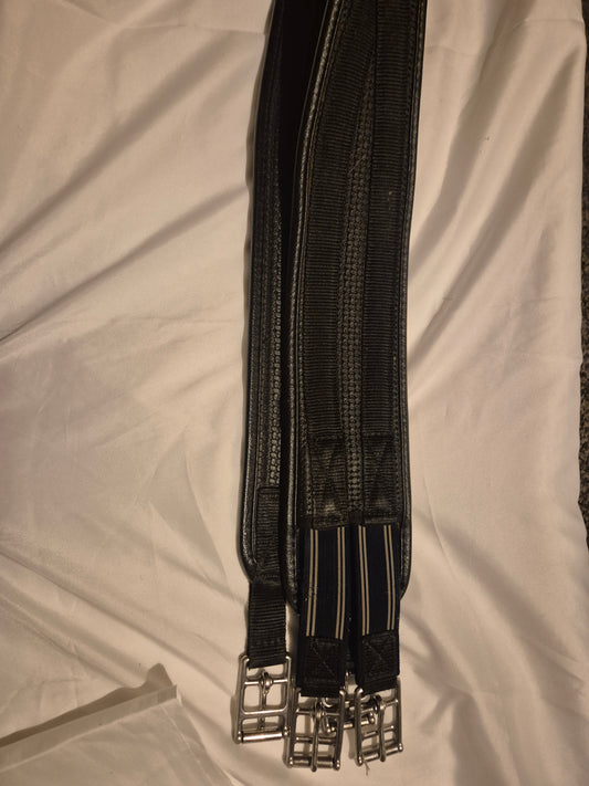 Excellent condition 56" Black Neoprene Girth (35)